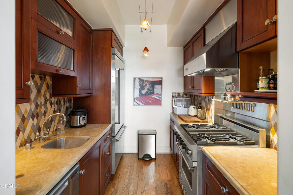 99 S Raymond Avenue 409