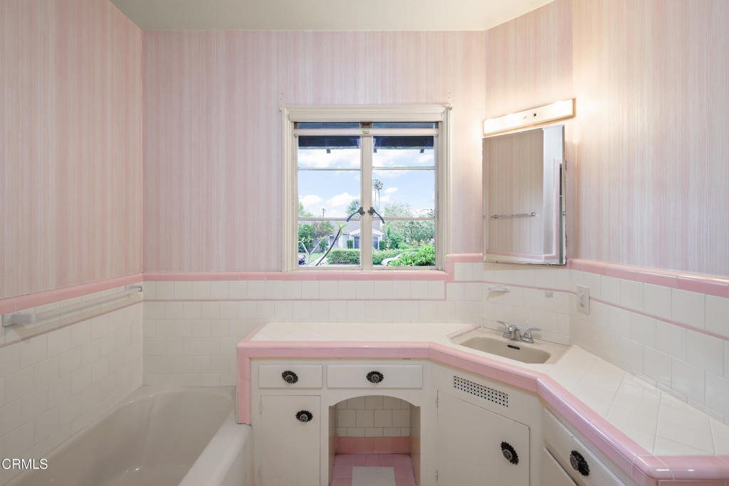 2975 Shakespeare Drive