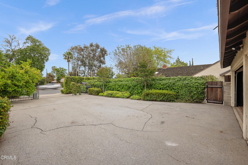 2975 Shakespeare Drive