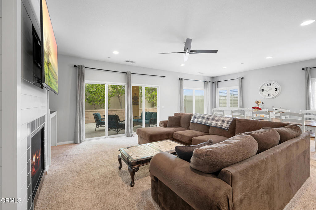 17837 Grapevine Lane