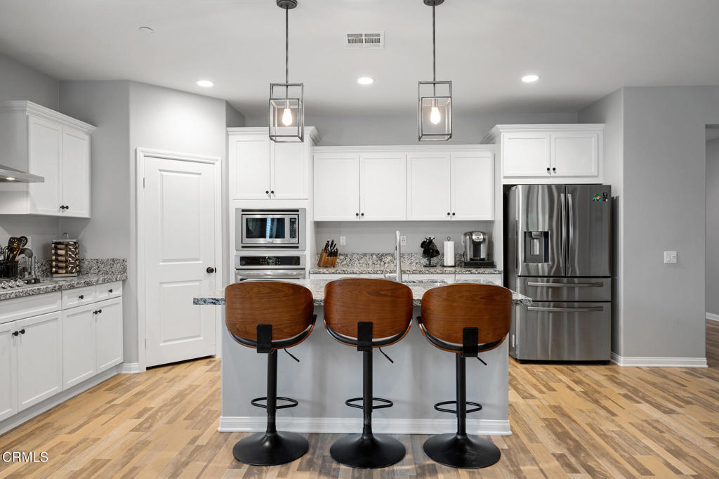 17837 Grapevine Lane