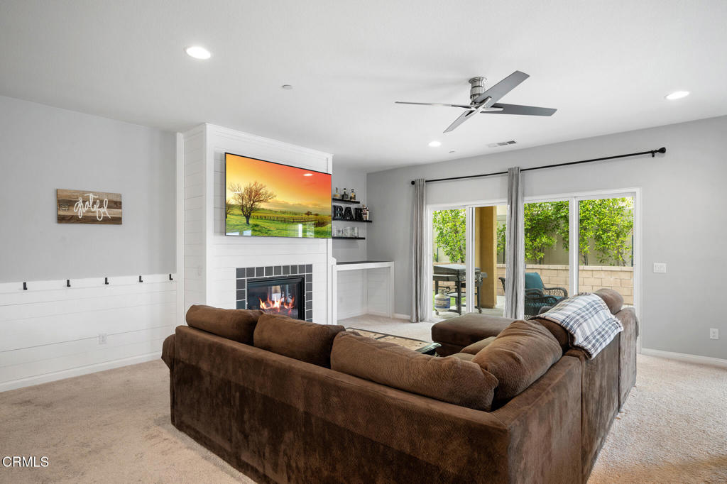 17837 Grapevine Lane