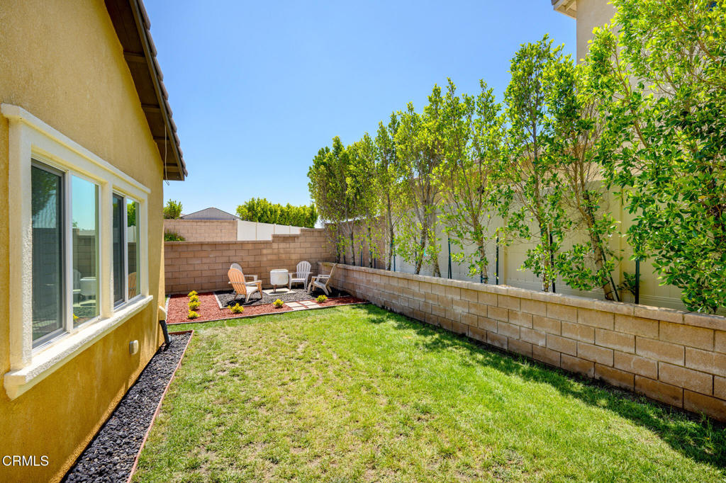 17837 Grapevine Lane