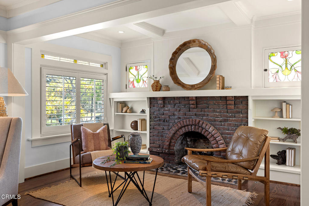 1122 Stratford Avenue