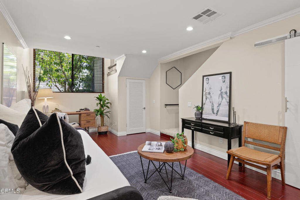 500 E Del Mar Boulevard 24