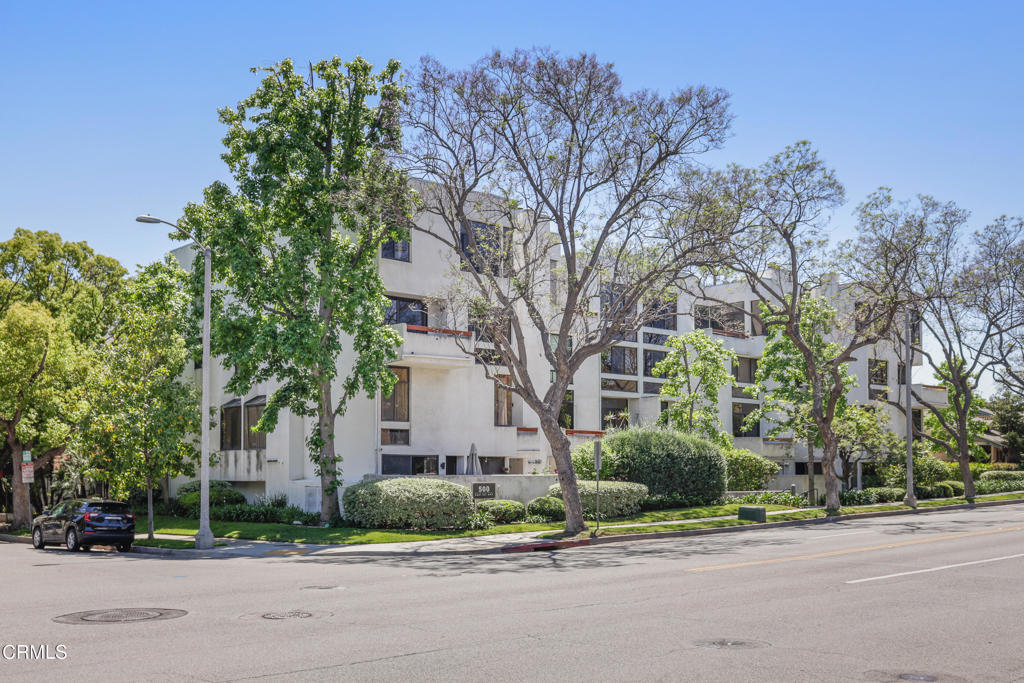 500 E Del Mar Boulevard 24