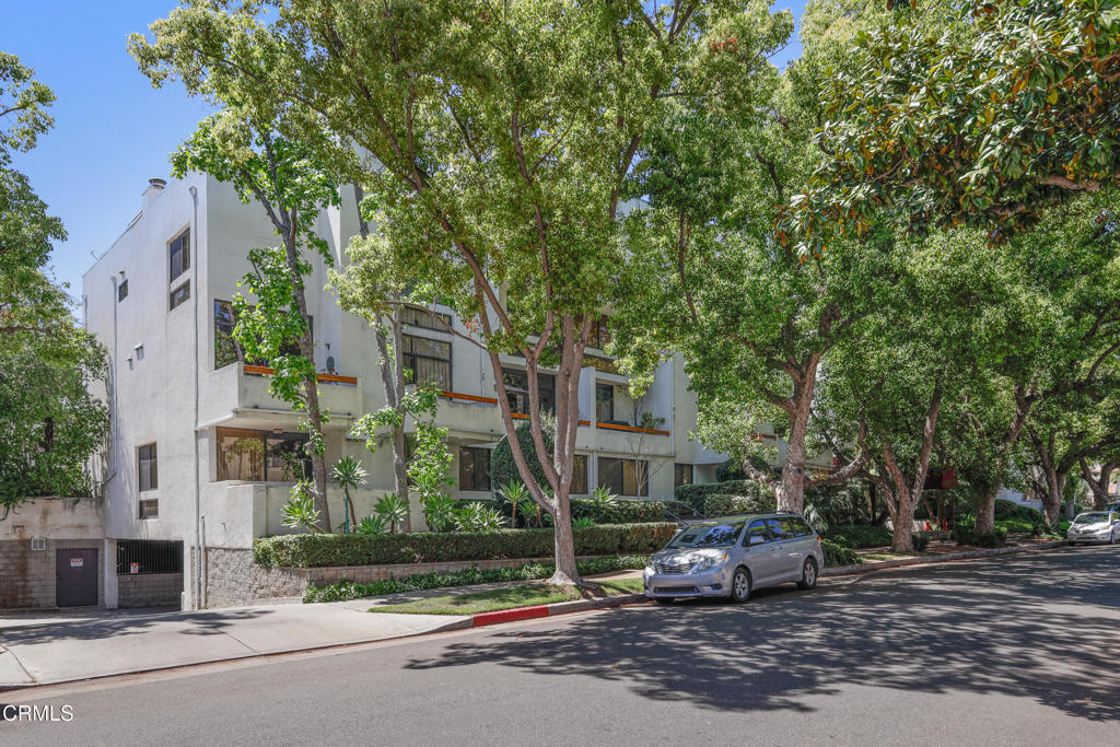 500 E Del Mar Boulevard 24