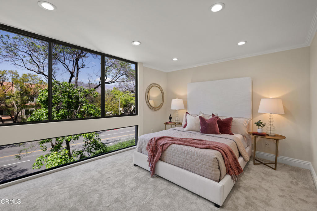 500 E Del Mar Boulevard 24