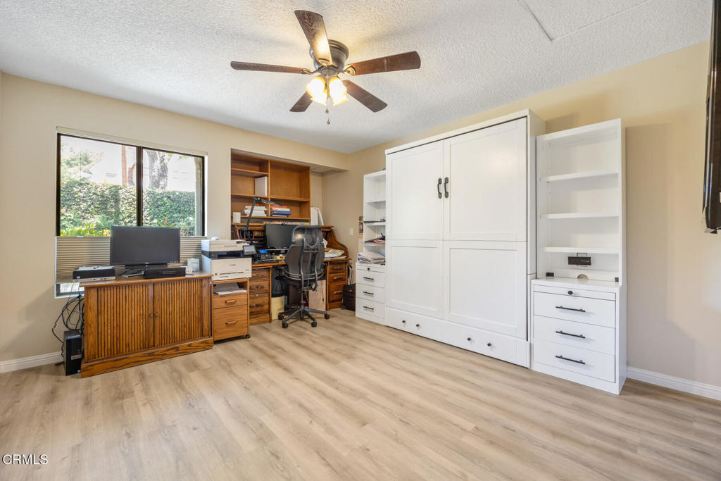 286 W Montecito Avenue K