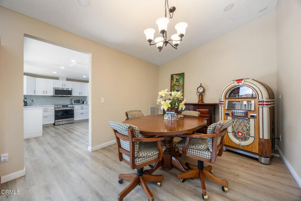 286 W Montecito Avenue K