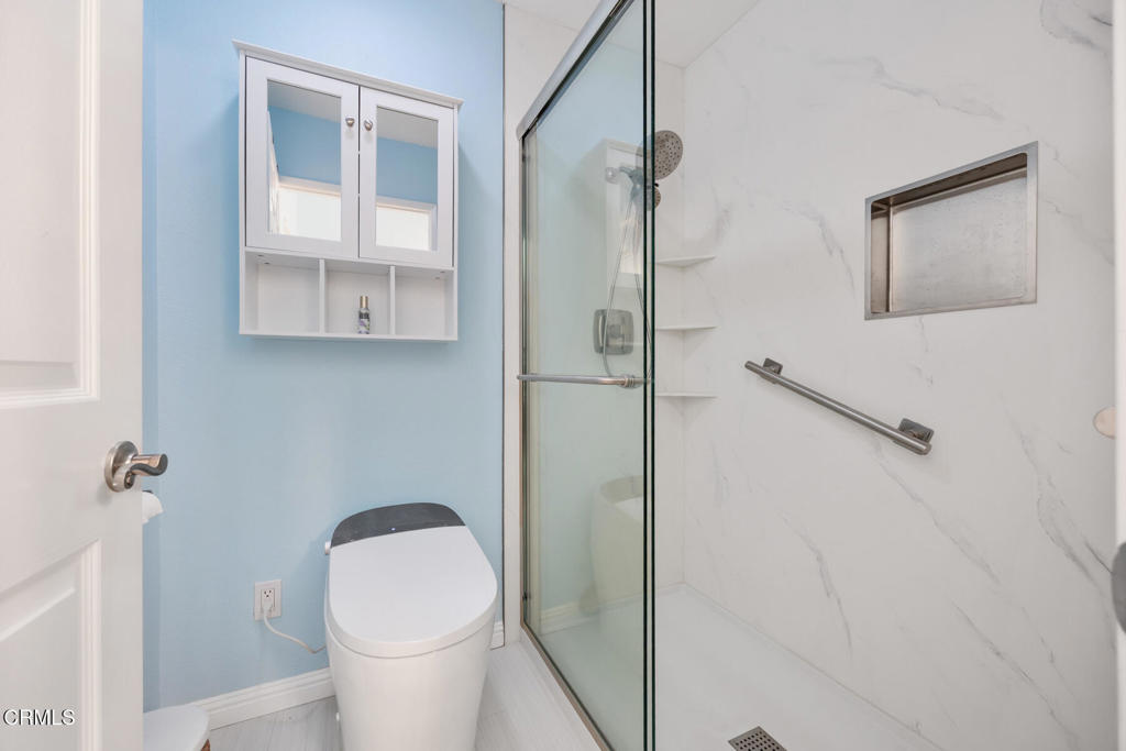 286 W Montecito Avenue K