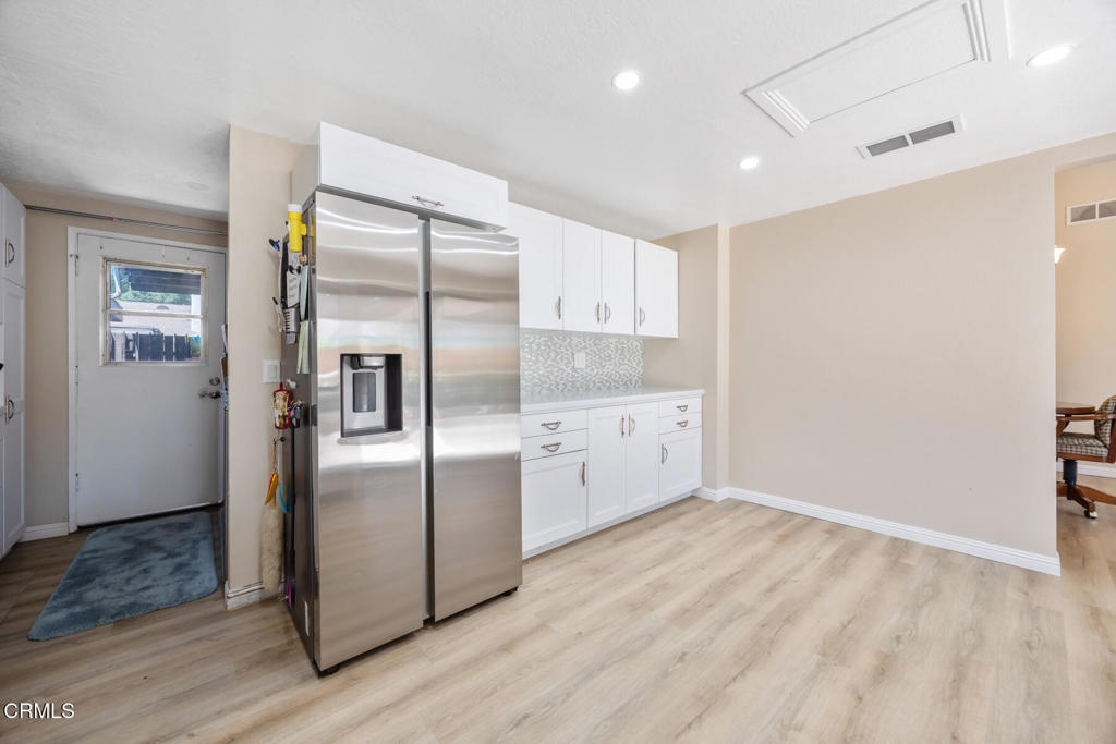 286 W Montecito Avenue K