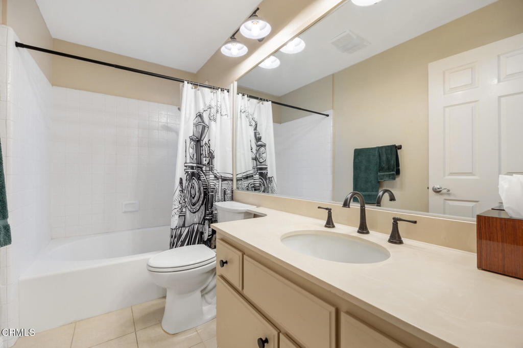 286 W Montecito Avenue K