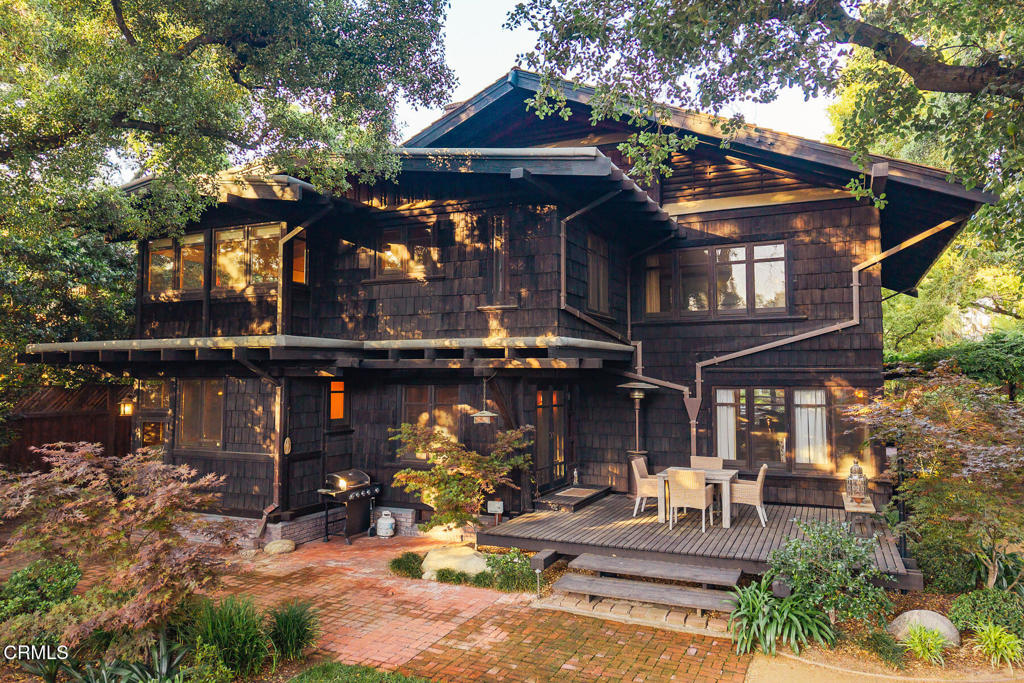 657 Prospect Boulevard