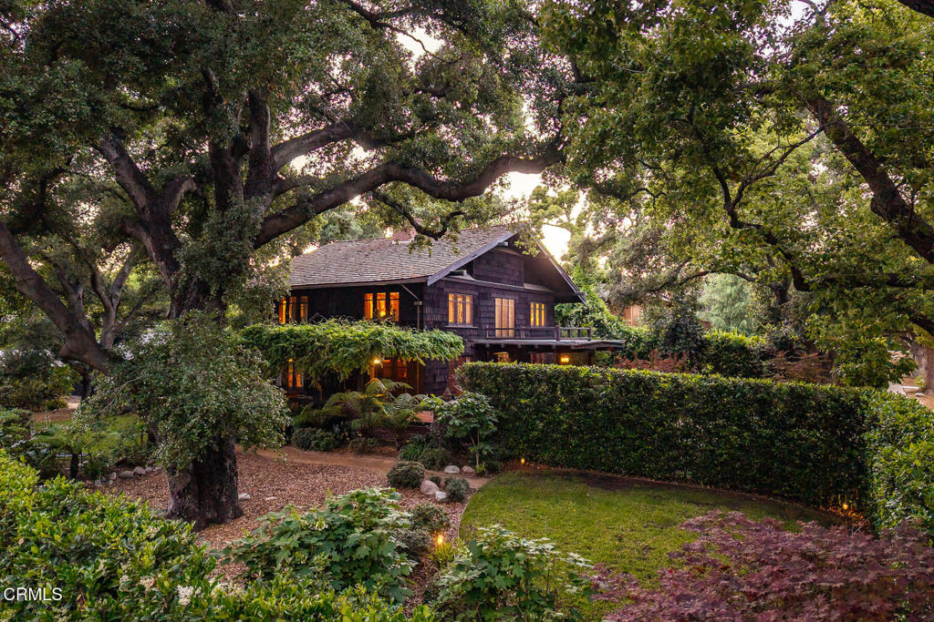 657 Prospect Boulevard