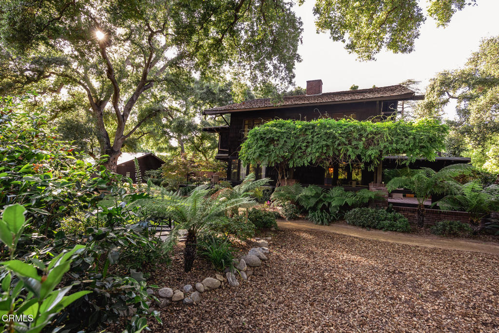 657 Prospect Boulevard