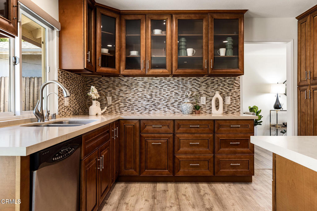 2365 Henrietta Avenue