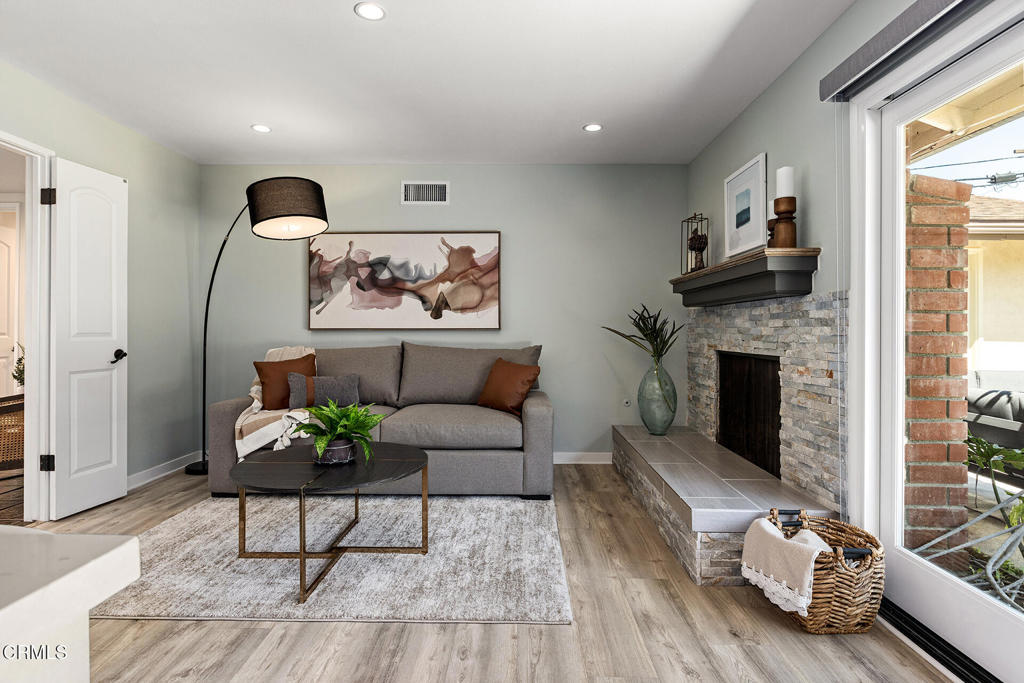 2365 Henrietta Avenue