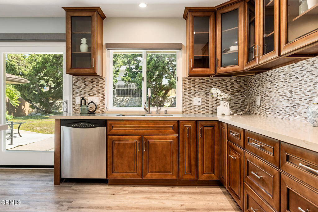 2365 Henrietta Avenue