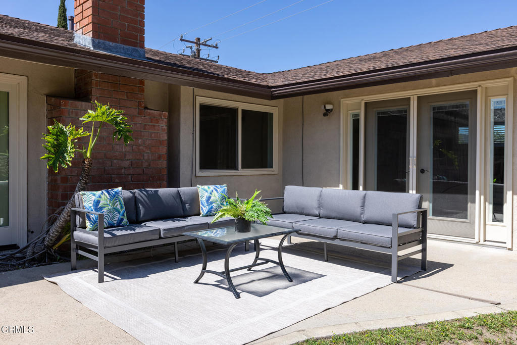 2365 Henrietta Avenue