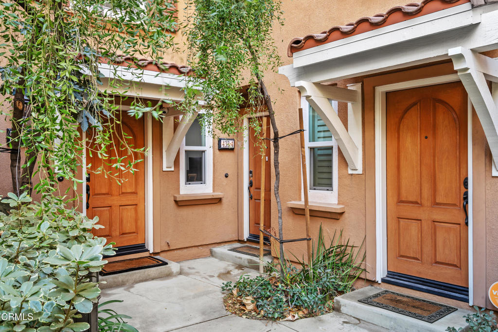 433 N Altadena Drive 4