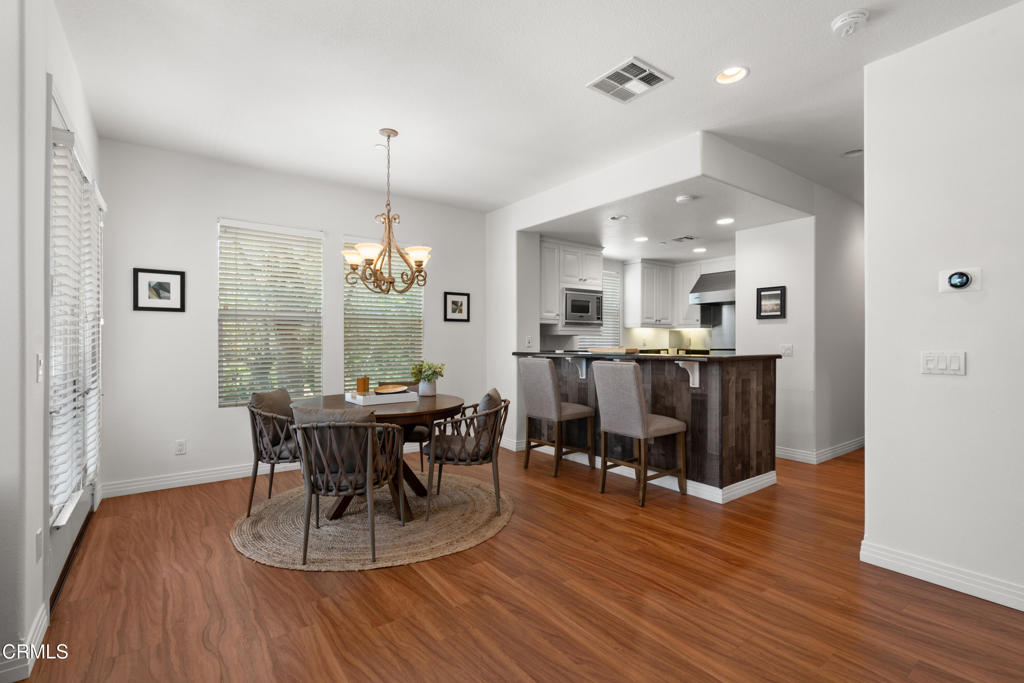 433 N Altadena Drive 4