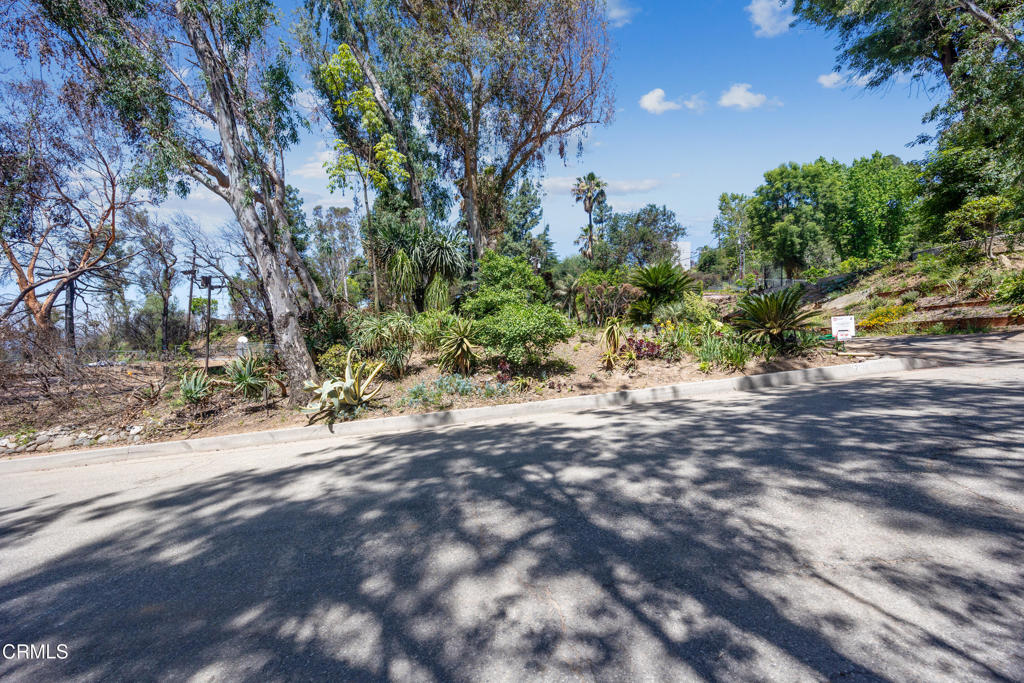 2861 Tanoble Drive