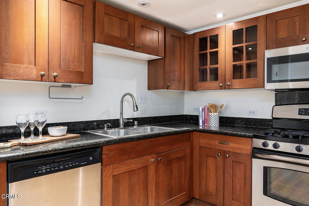 801 Meridian Avenue M