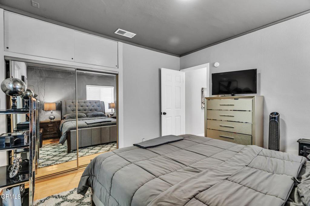 1455 E California Avenue