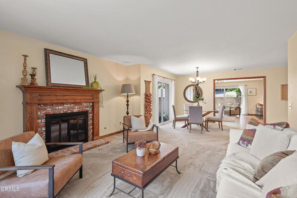 421 S Mayflower Avenue