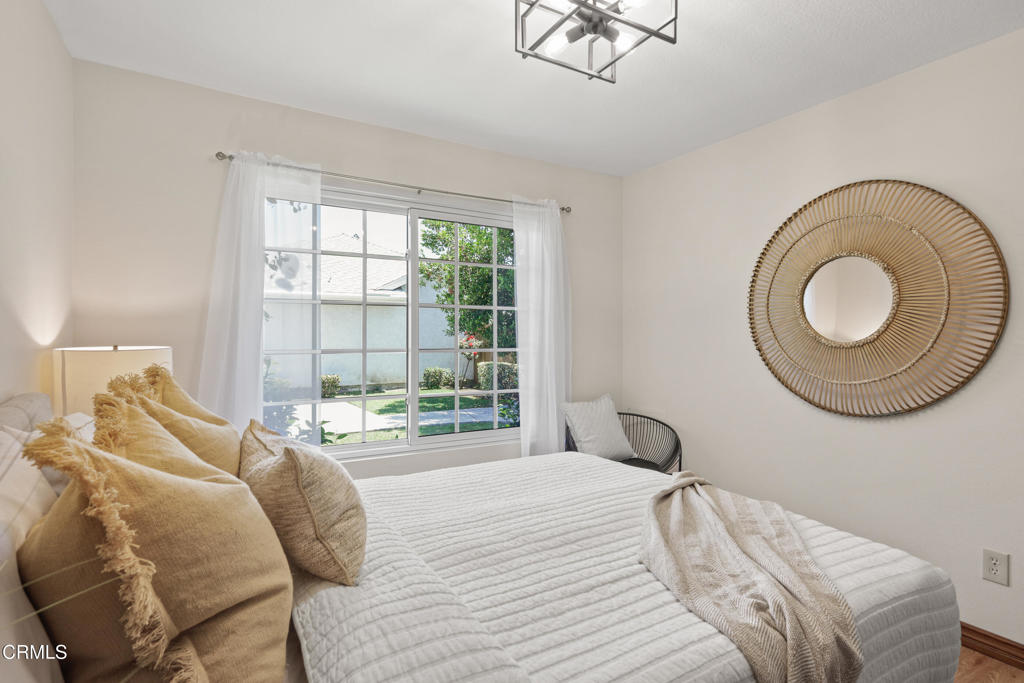 421 S Mayflower Avenue