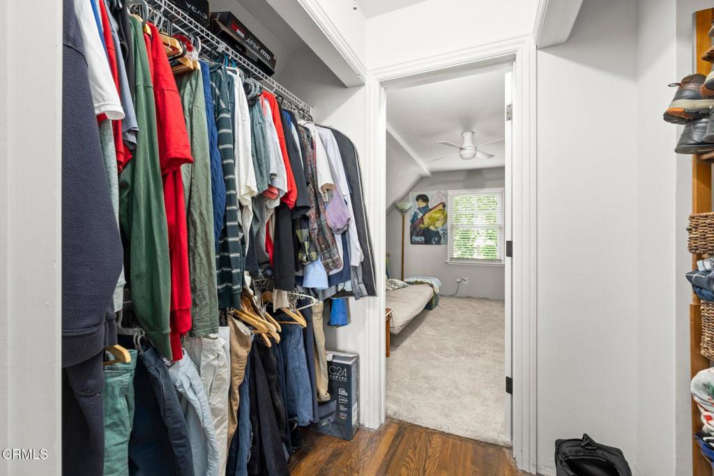 2156 Las Lunas Street