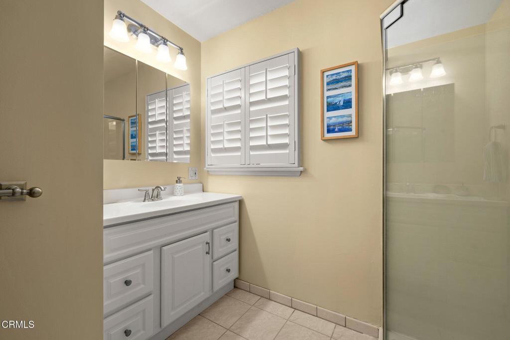 2156 Las Lunas Street