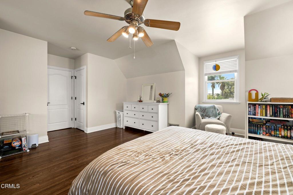 2156 Las Lunas Street