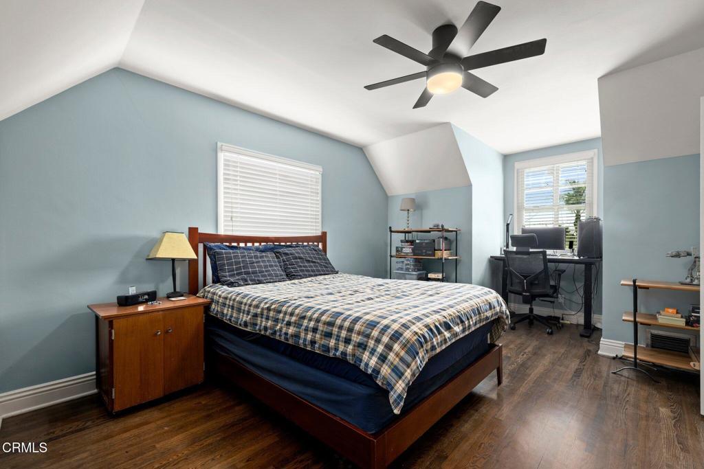 2156 Las Lunas Street