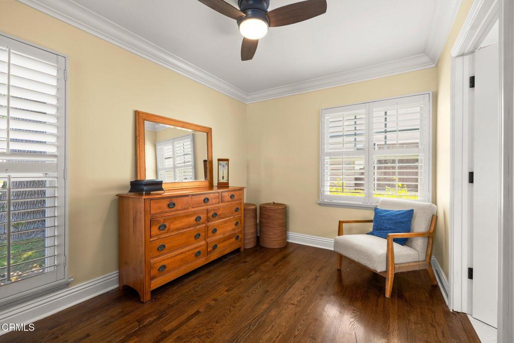 2156 Las Lunas Street