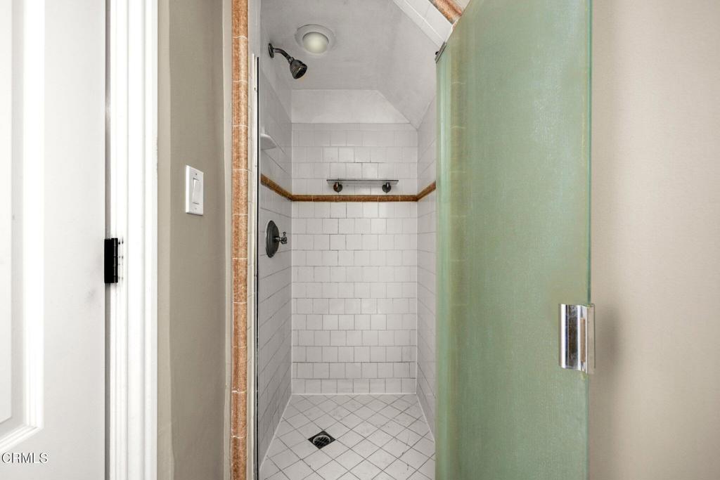 2156 Las Lunas Street