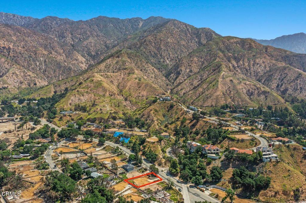 1312 E Loma Alta Drive