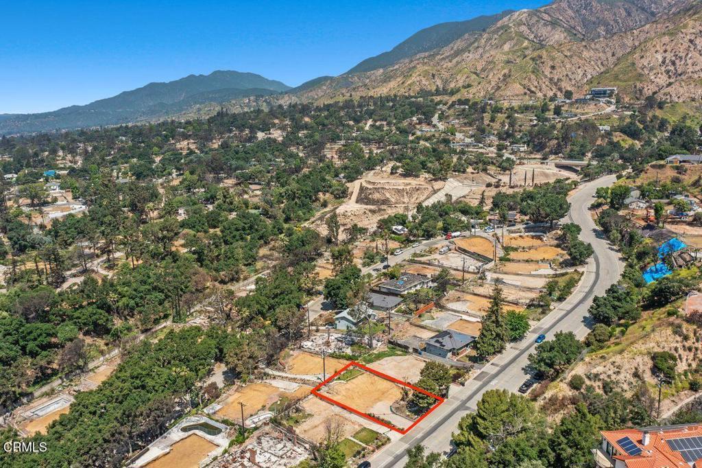 1312 E Loma Alta Drive