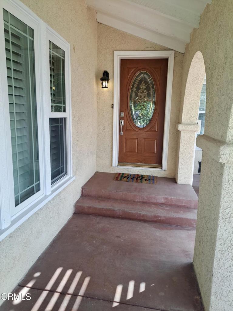 208 N Primrose Avenue