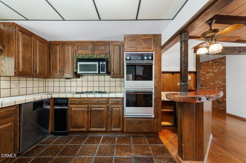 1139 Fairview Drive