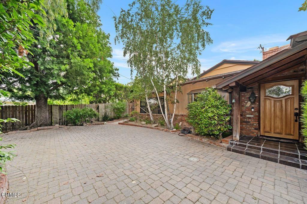 1139 Fairview Drive