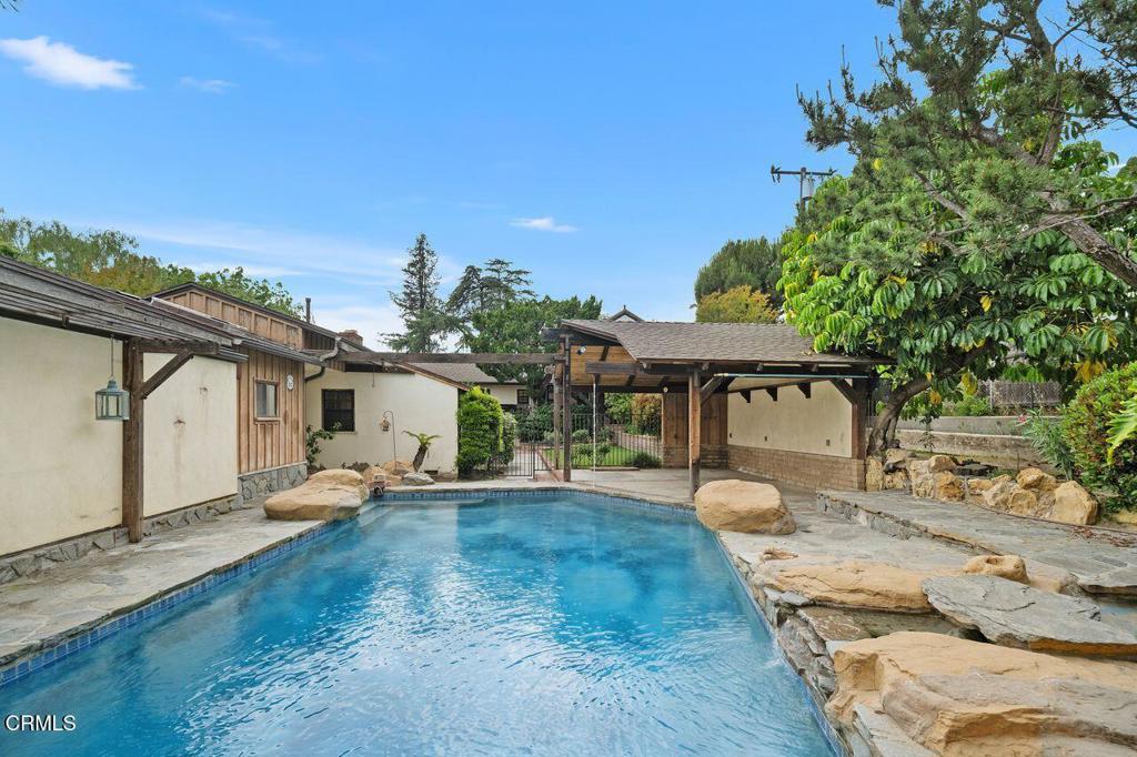 1139 Fairview Drive