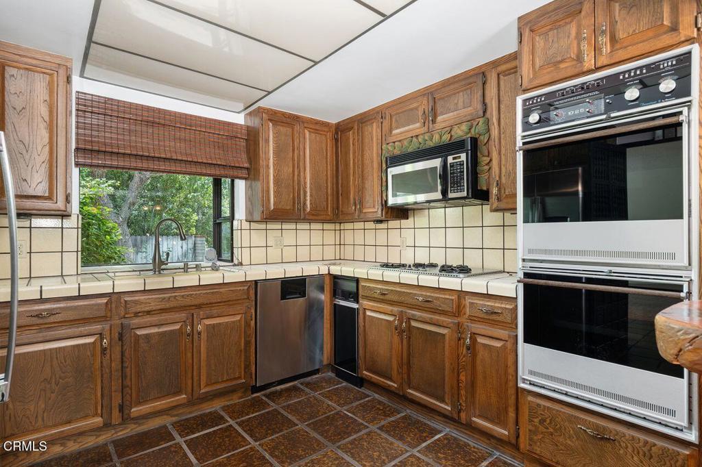 1139 Fairview Drive