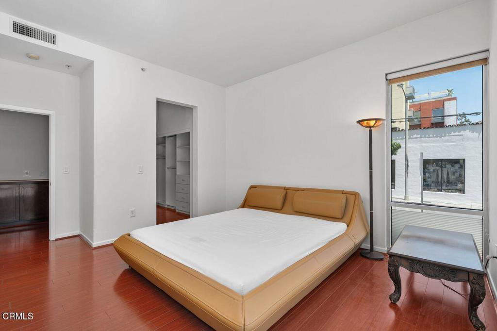 111 S De Lacey Avenue 103