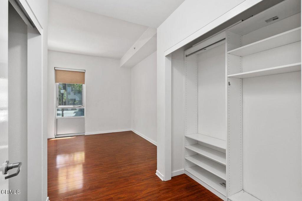 111 S De Lacey Avenue 103