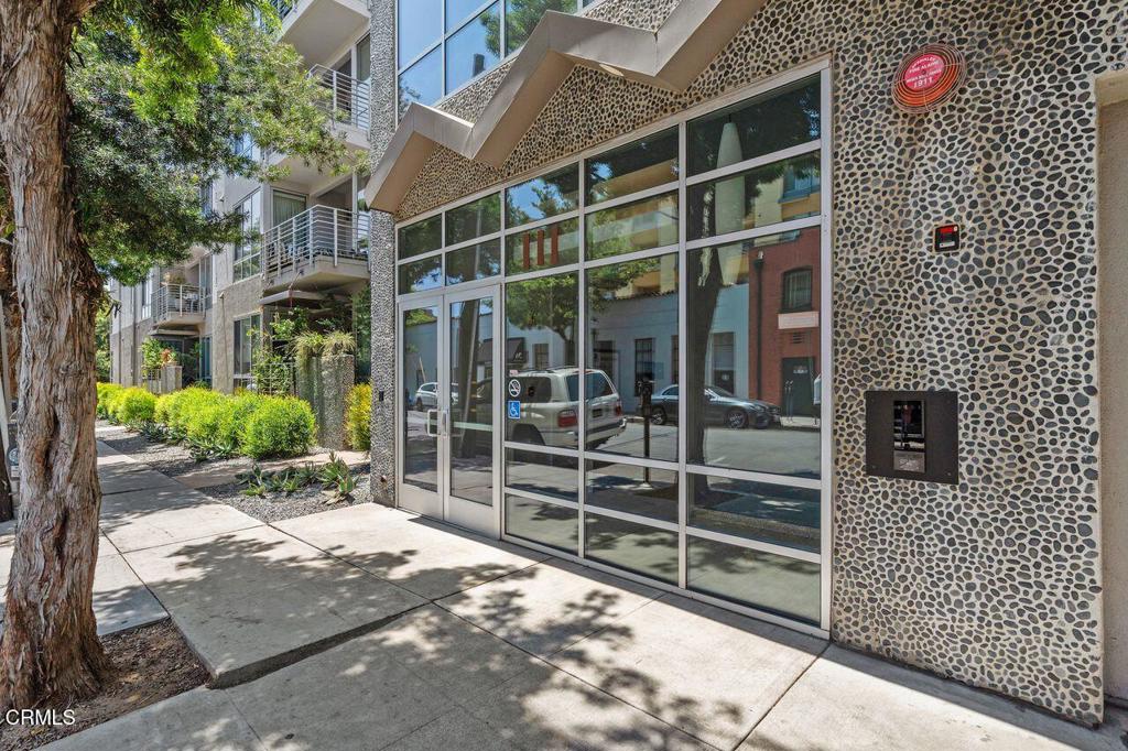 111 S De Lacey Avenue 103