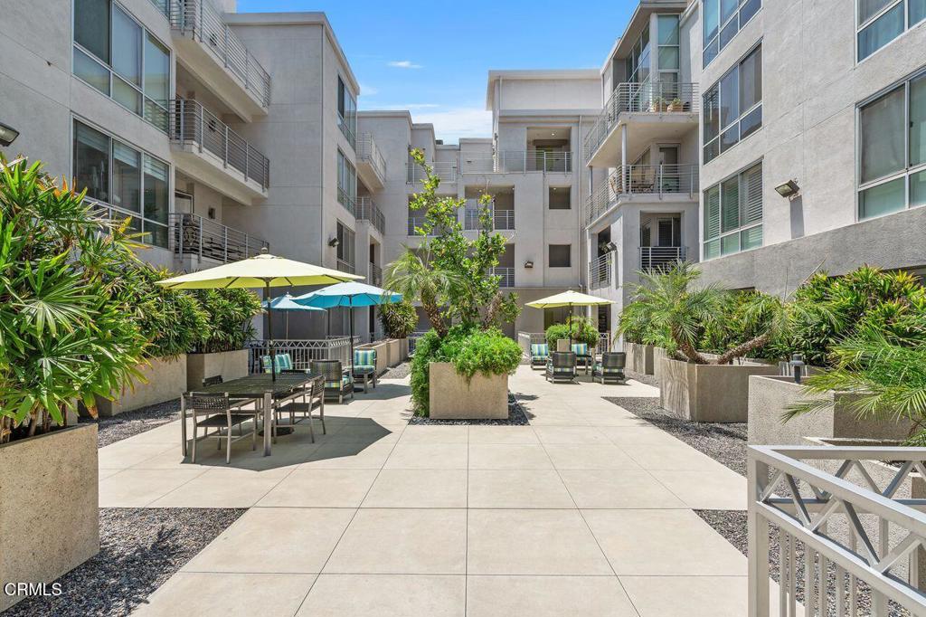 111 S De Lacey Avenue 103