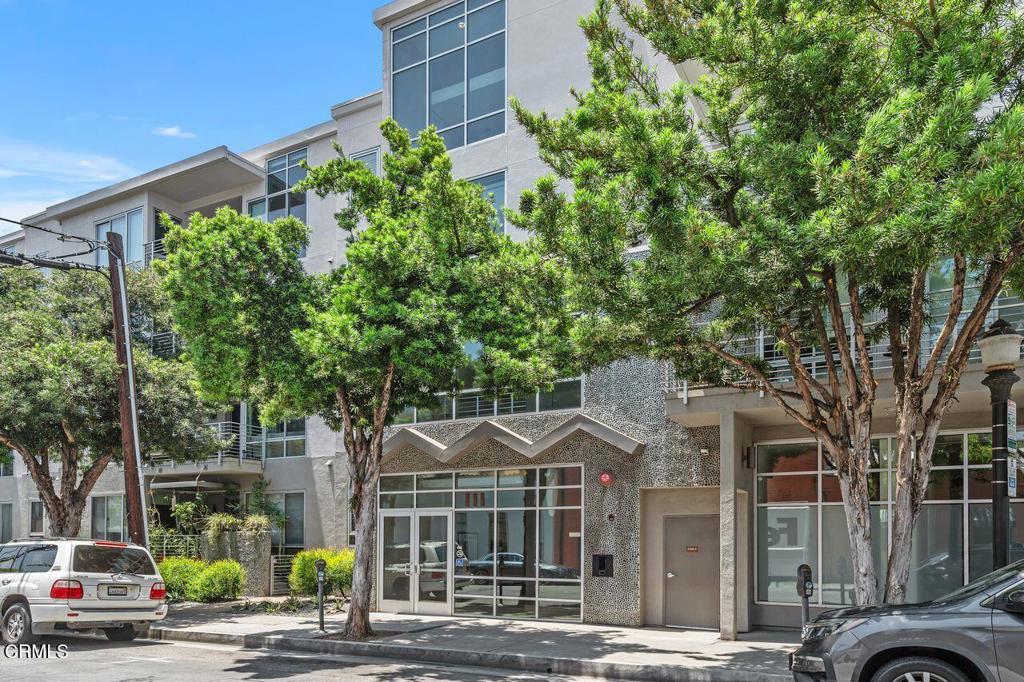 111 S De Lacey Avenue 103