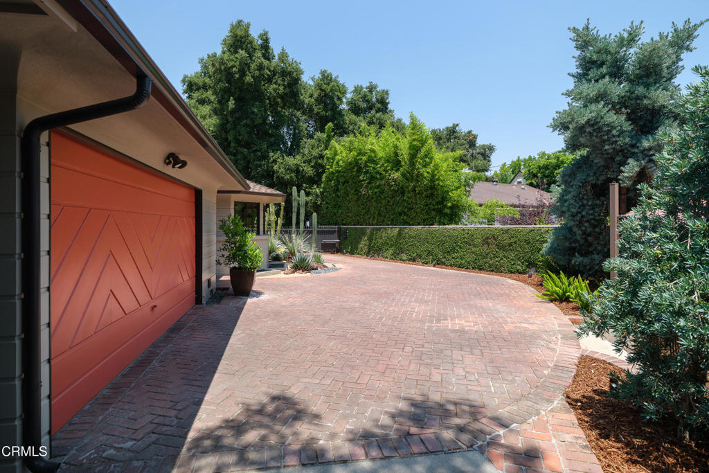 3312 Thorndale Road